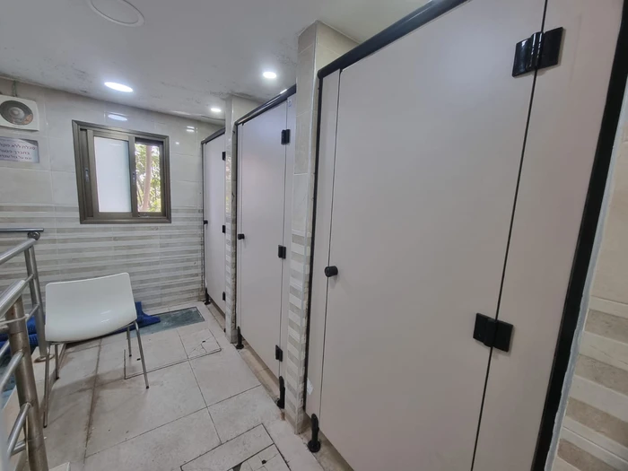 תאי שירותים טרספה במקווה