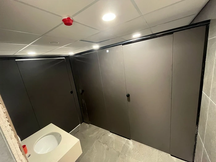 תאי שירותים טרספה