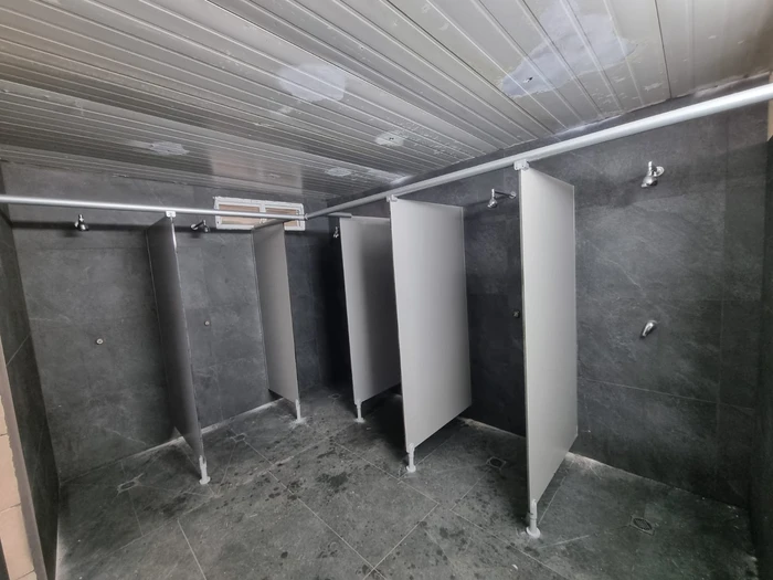 מחיצות מקלחת מטרספה