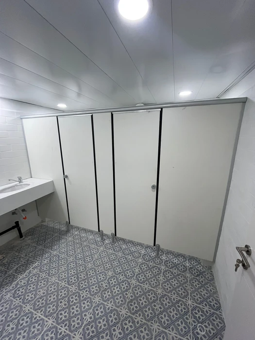 תאי שירותים מטרספה בקריית טבעון.