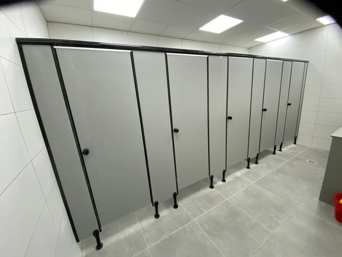 תאי שירותים מטרספה באשקלון (2).