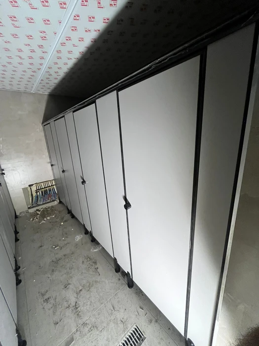 תאי שירותים מטרספה בירושלים.