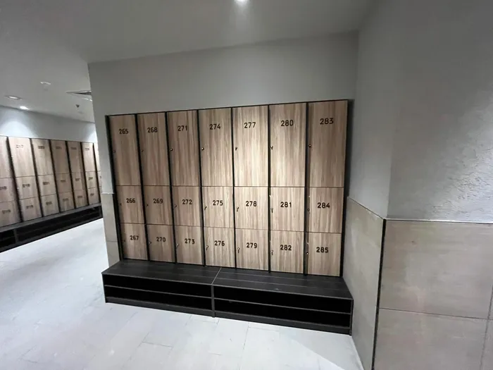 לוקרים HPL ( טרספה ) הולמס פלייס חדרה