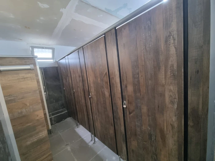 תאי שירותים טרספה